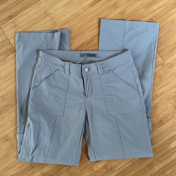 Prana convertible hiking pant. Size 6. - Picture 2 of 6